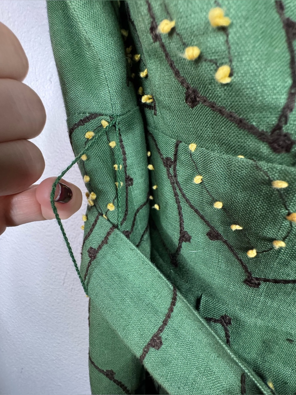 Lafayette 148 New York Olive Green Leaf-Print Tie-Waist Midi Dress
C5 - Picture 2 of 10